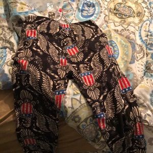 Lularoe Americana leggings